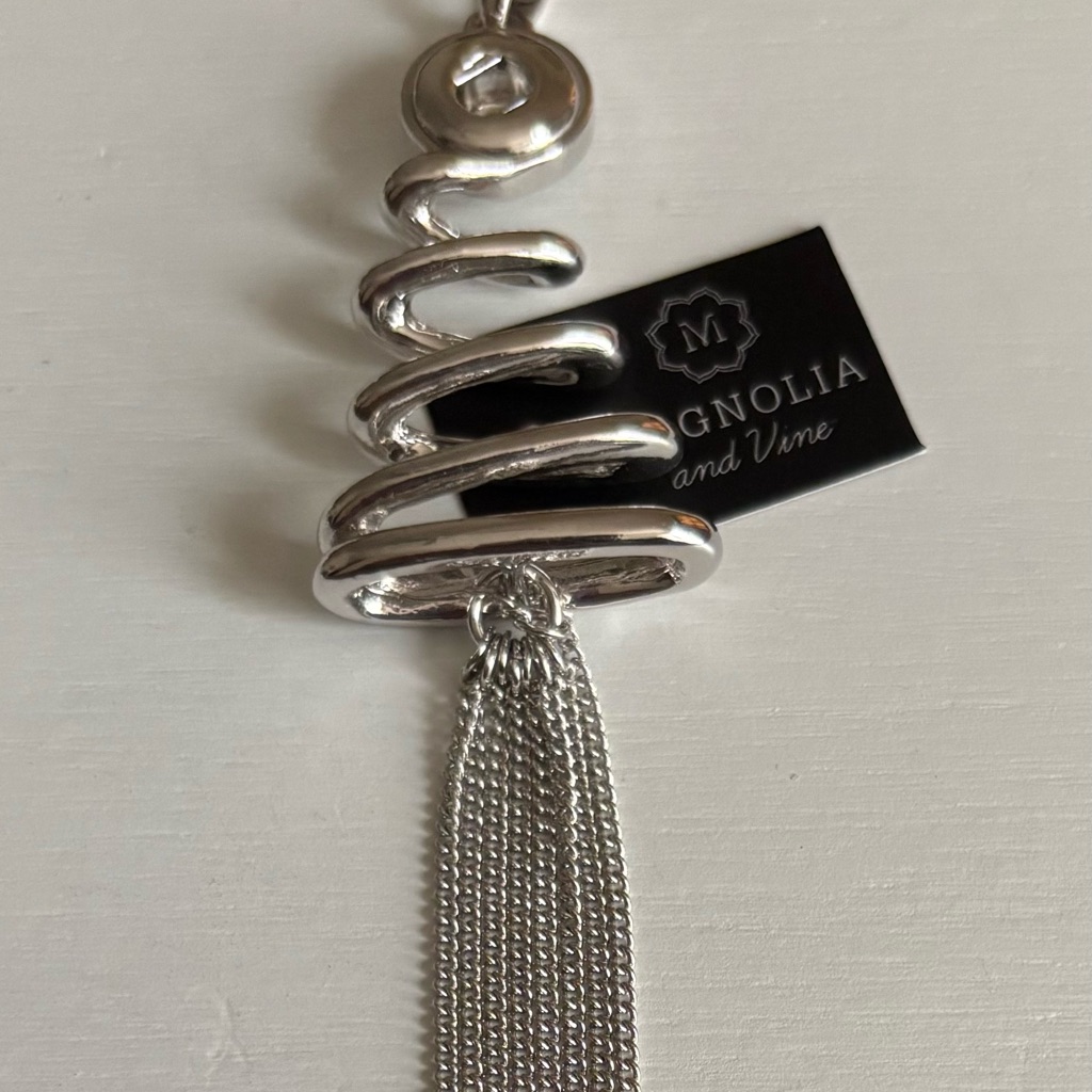 Magnolia & Vine 12mm Tree.Silver Snap Necklace Pendant